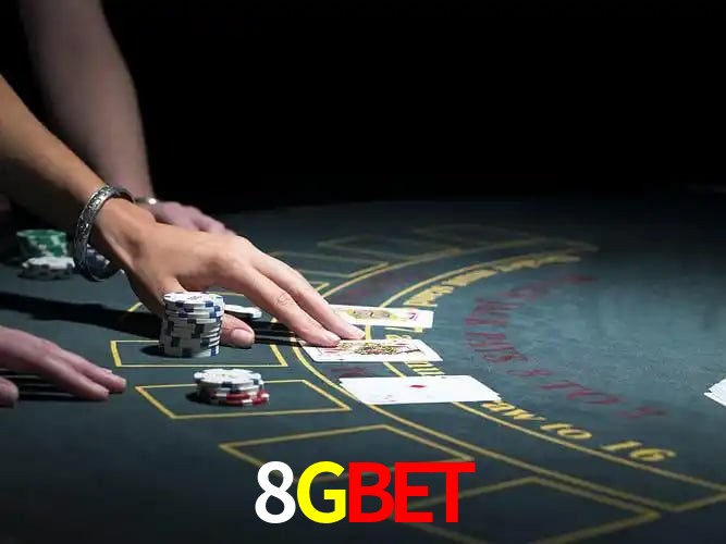 8GBET bônus R$5.000 + 500 giros - Rollover 35x, prazo 30 dias, 38% taxa conversão